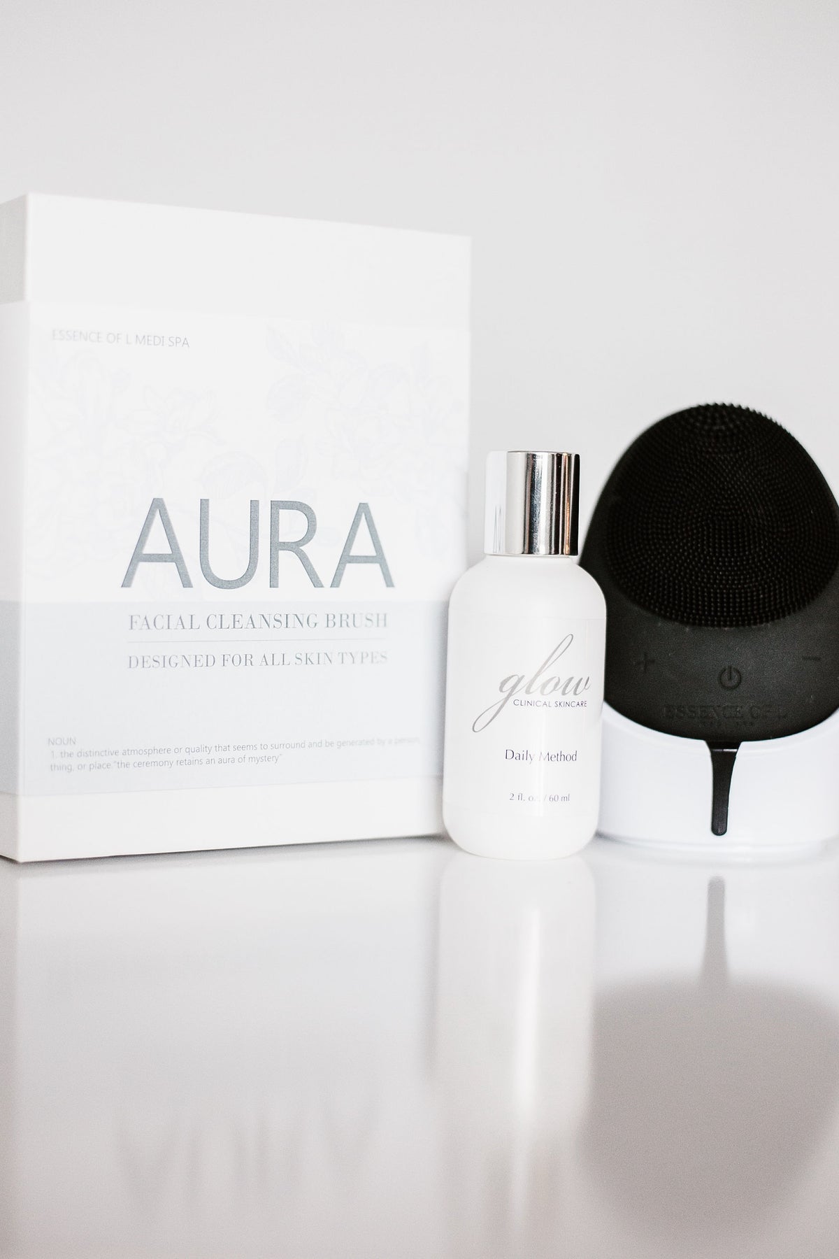 AURA Silicone Cleansing Device